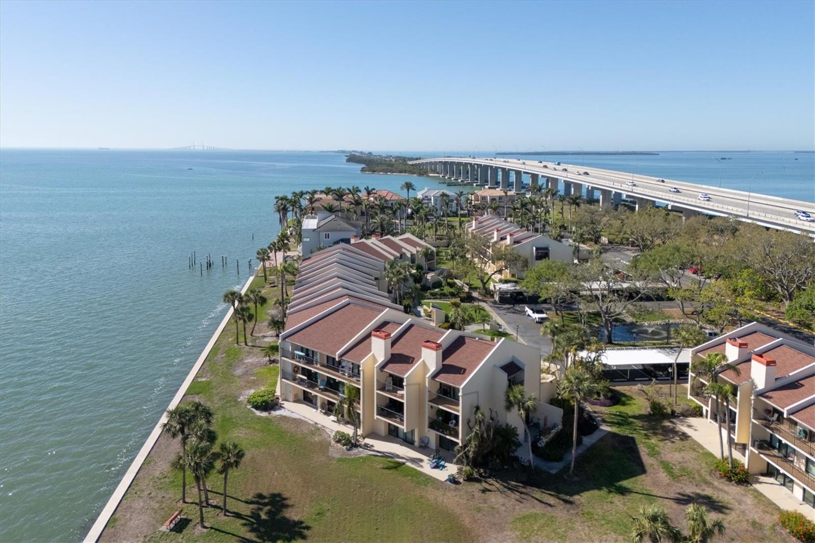 7540 SUNSHINE SKYWAY LN S #117, ST PETERSBURG, FL, 33711