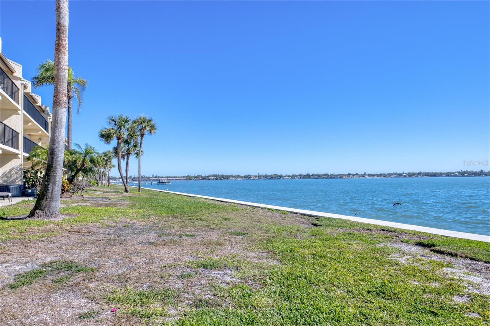 7540 SUNSHINE SKYWAY LN S #117, ST PETERSBURG, FL, 33711