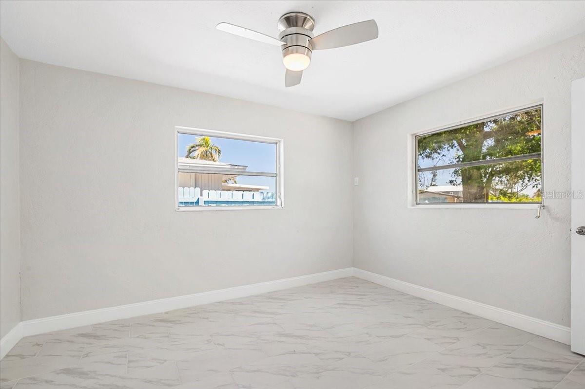 203 22ND ST NE, BRADENTON, FL, 34208