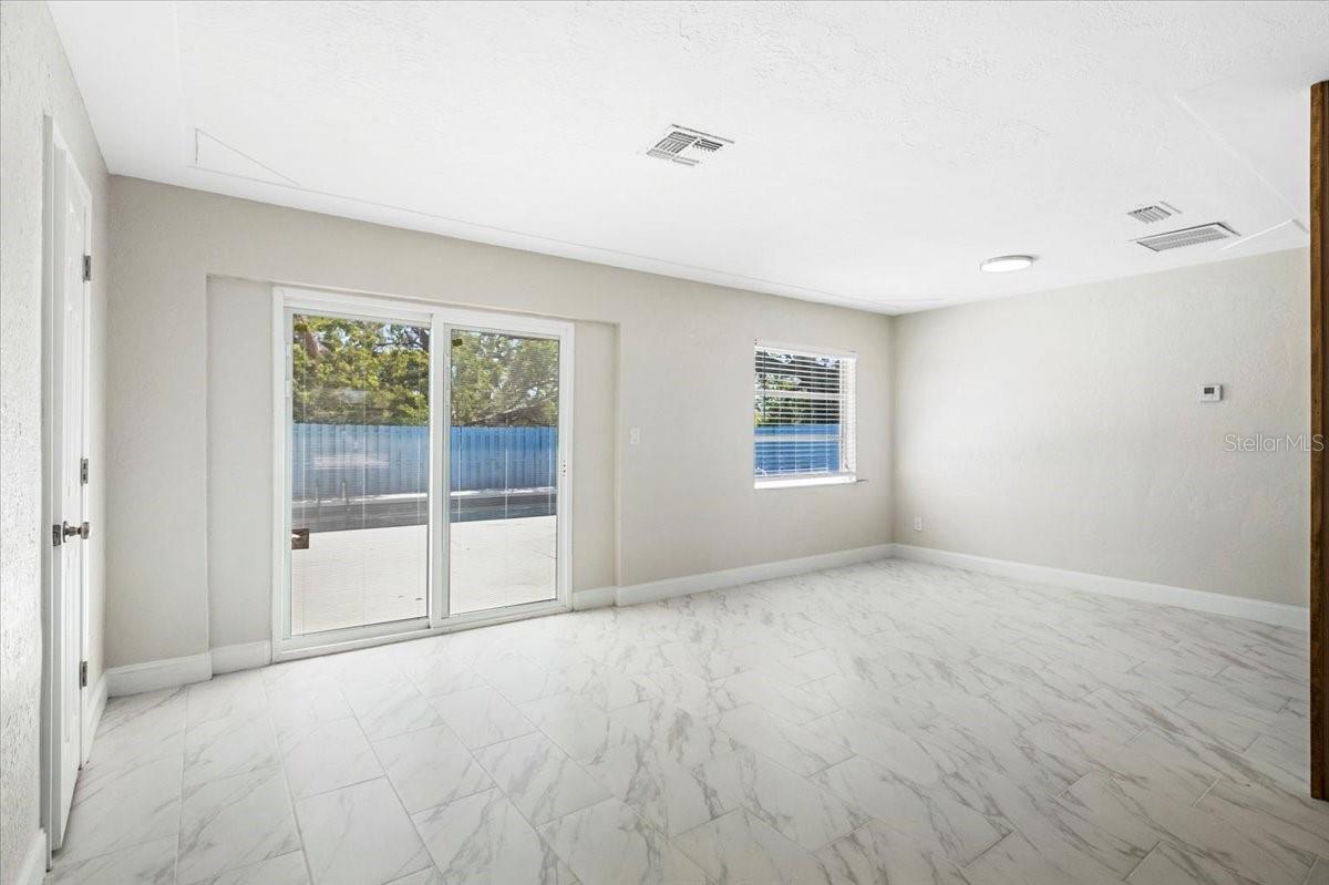 203 22ND ST NE, BRADENTON, FL, 34208