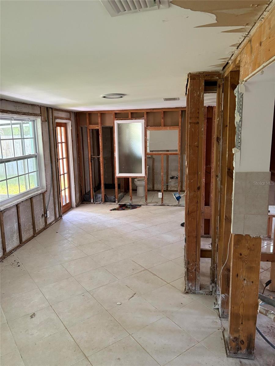 4906 W CLEVELAND ST, TAMPA, FL, 33609