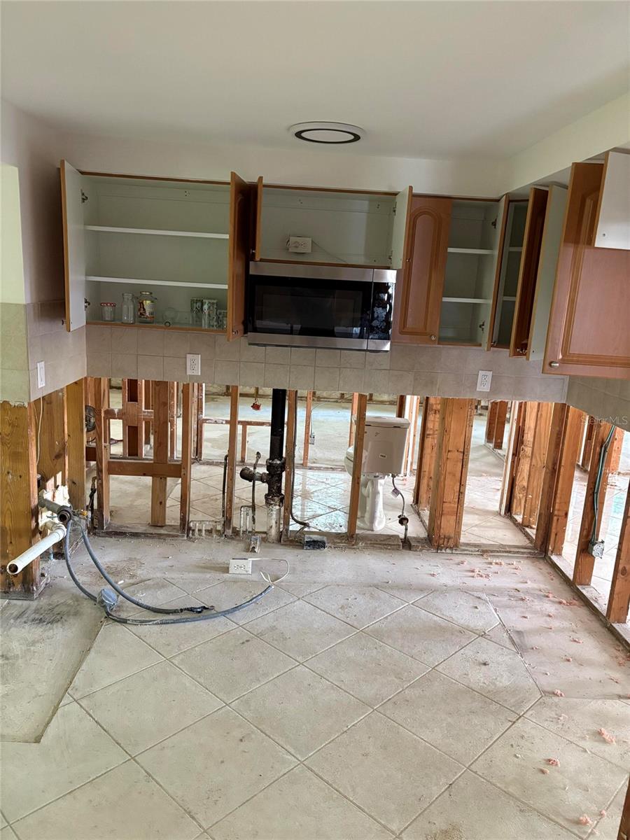 4906 W CLEVELAND ST, TAMPA, FL, 33609