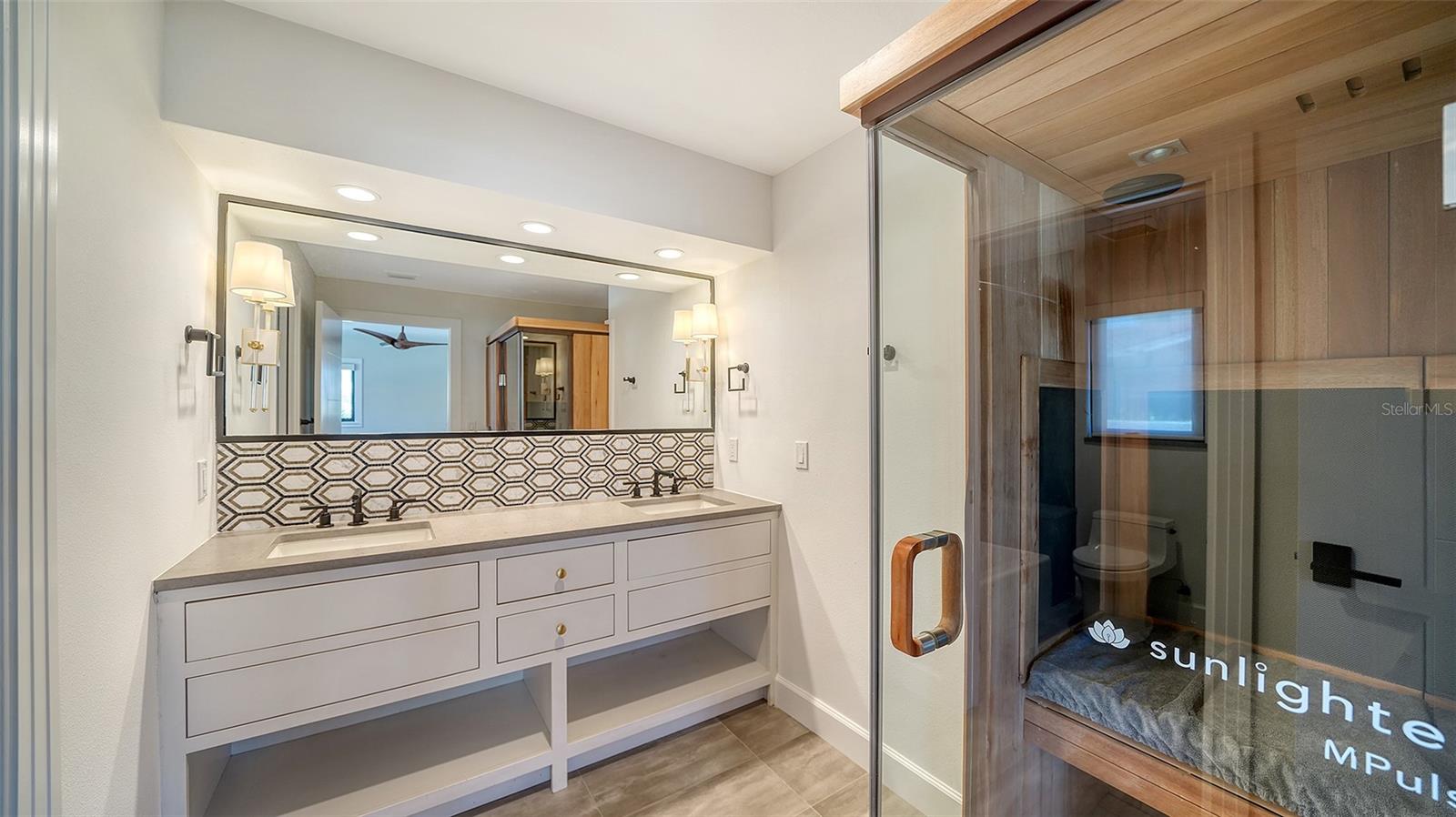 560 SCHOONER LN, LONGBOAT KEY, FL, 34228