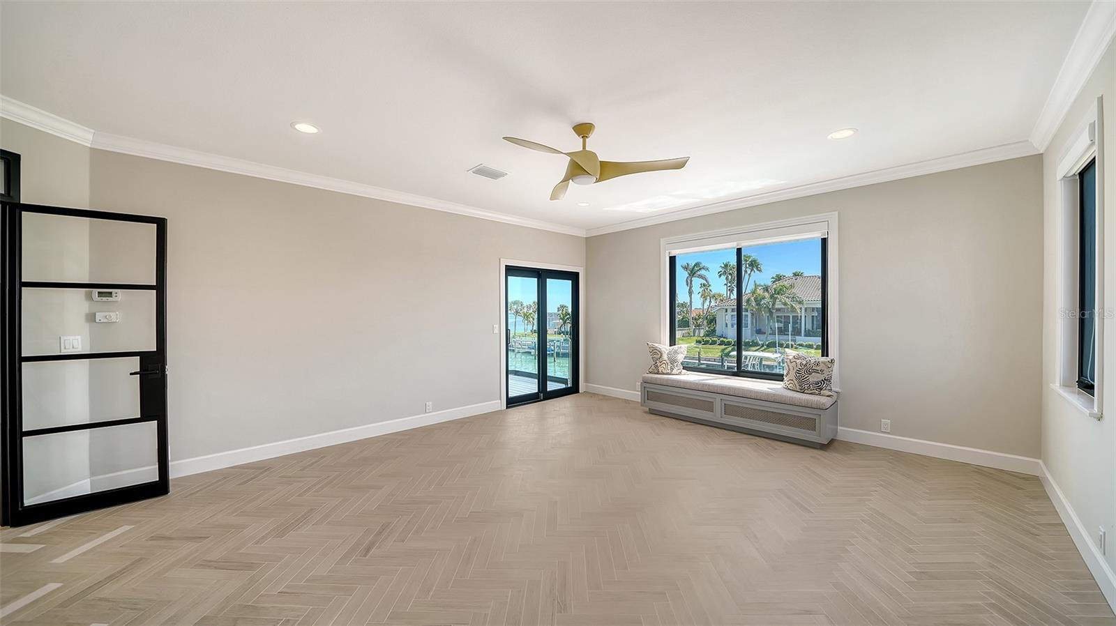 560 SCHOONER LN, LONGBOAT KEY, FL, 34228