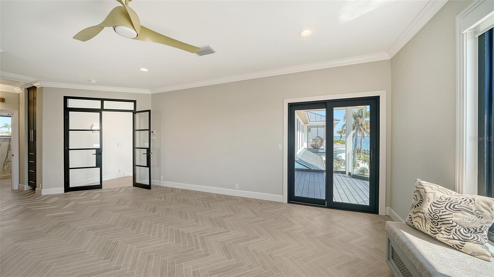 560 SCHOONER LN, LONGBOAT KEY, FL, 34228