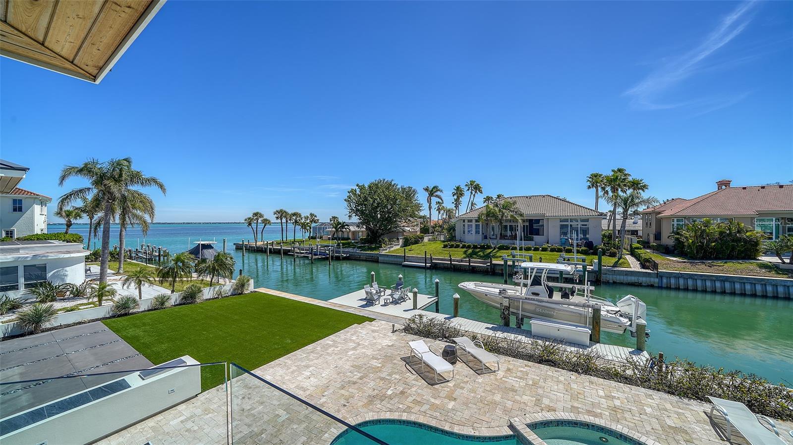 560 SCHOONER LN, LONGBOAT KEY, FL, 34228