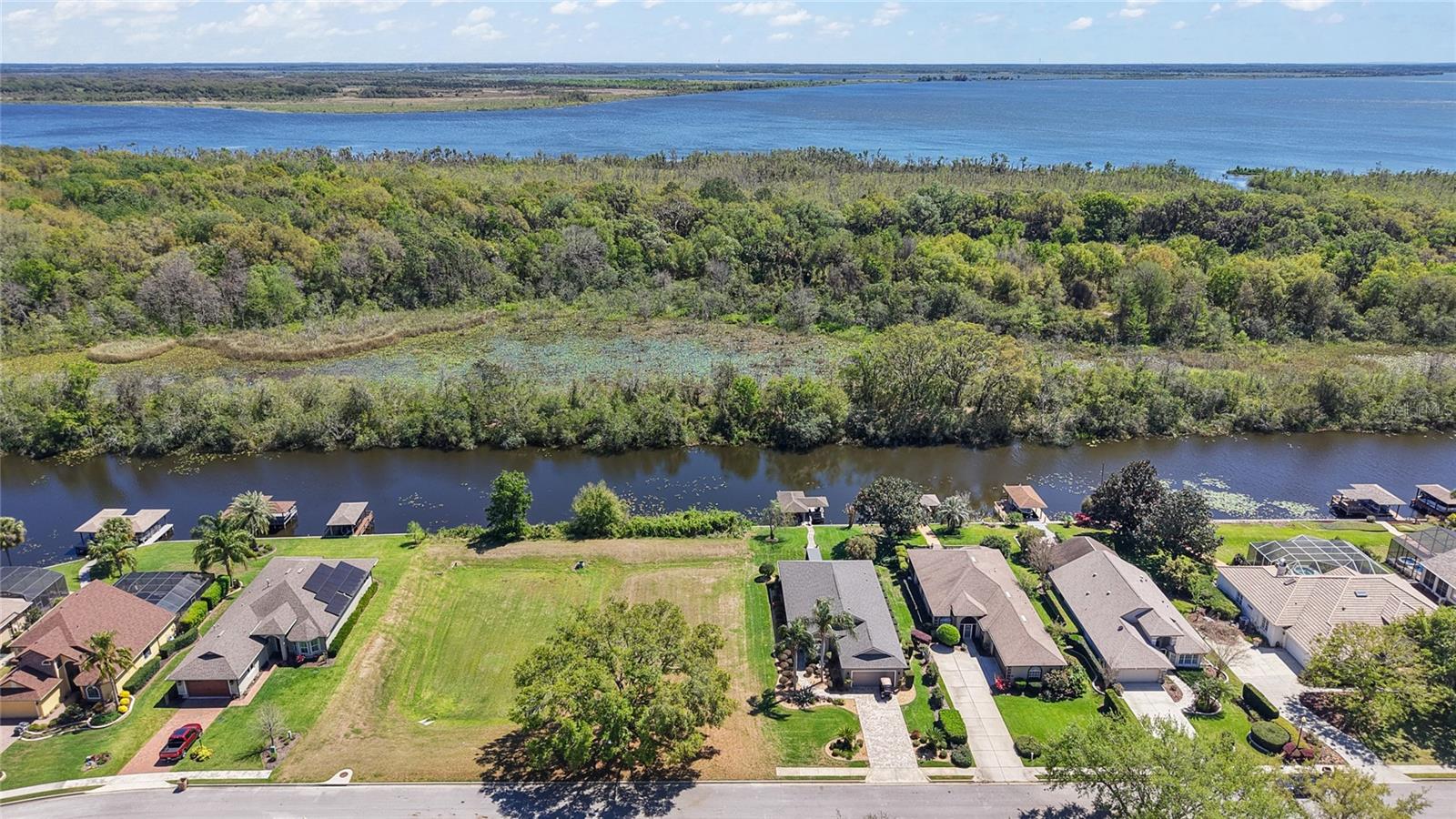 6136 LANDINGS BLVD, LADY LAKE, FL, 32159