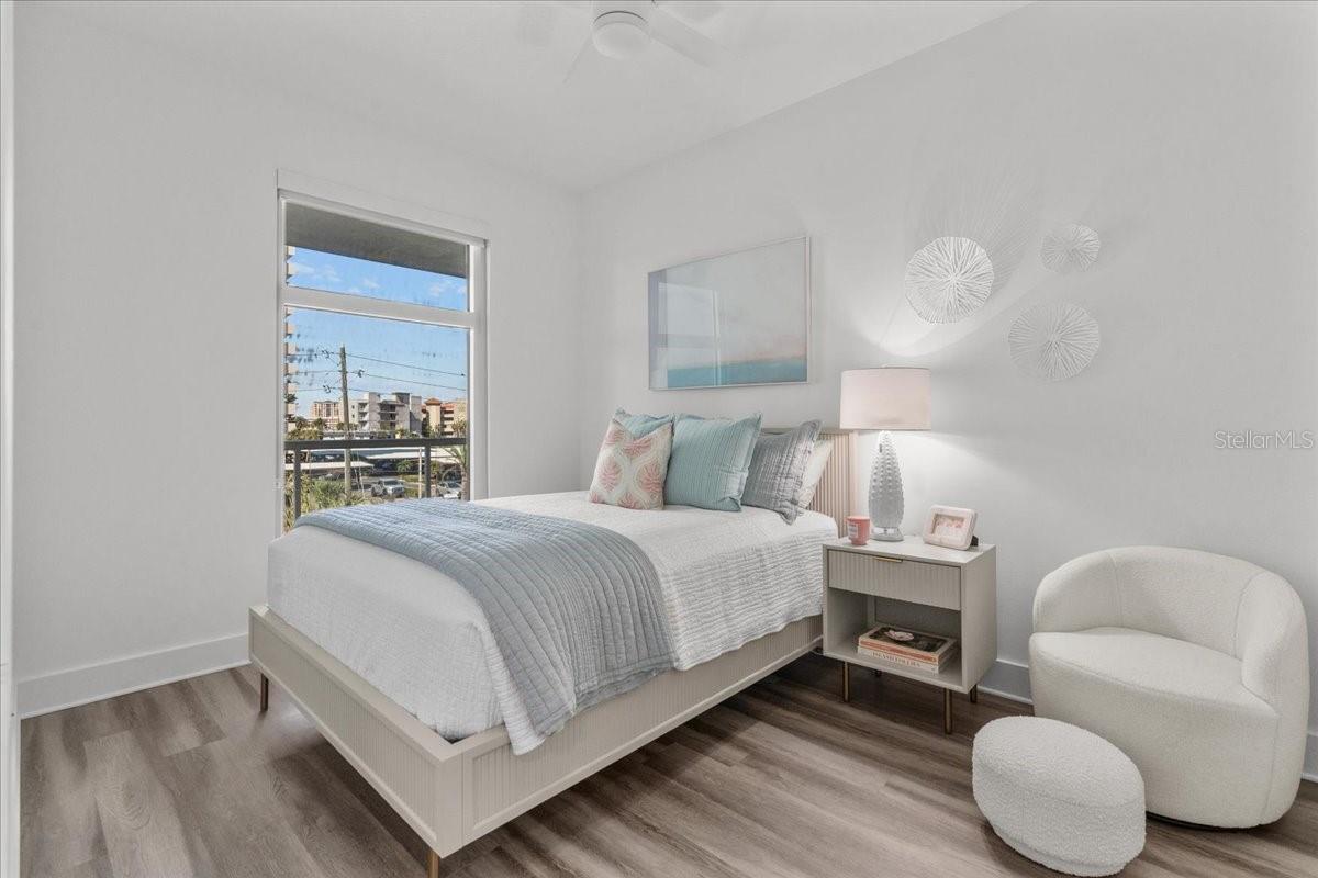 415 ISLAND WAY #304, CLEARWATER BEACH, FL, 33767