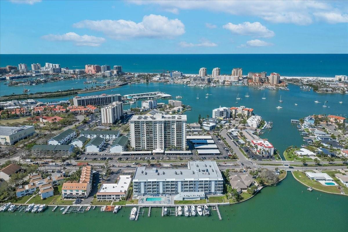 415 ISLAND WAY #304, CLEARWATER BEACH, FL, 33767