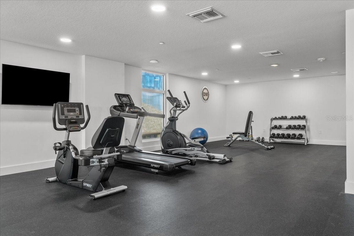 415 ISLAND WAY #304, CLEARWATER BEACH, FL, 33767