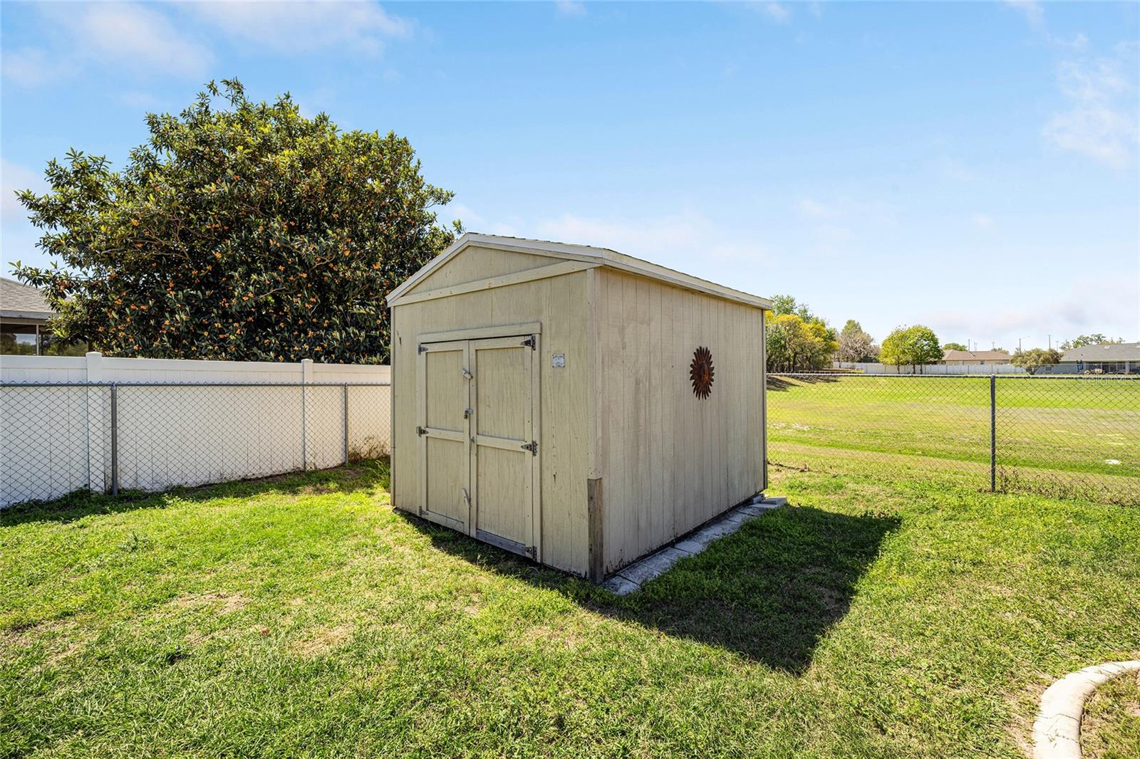 10490 SE 69TH TER, BELLEVIEW, FL, 34420