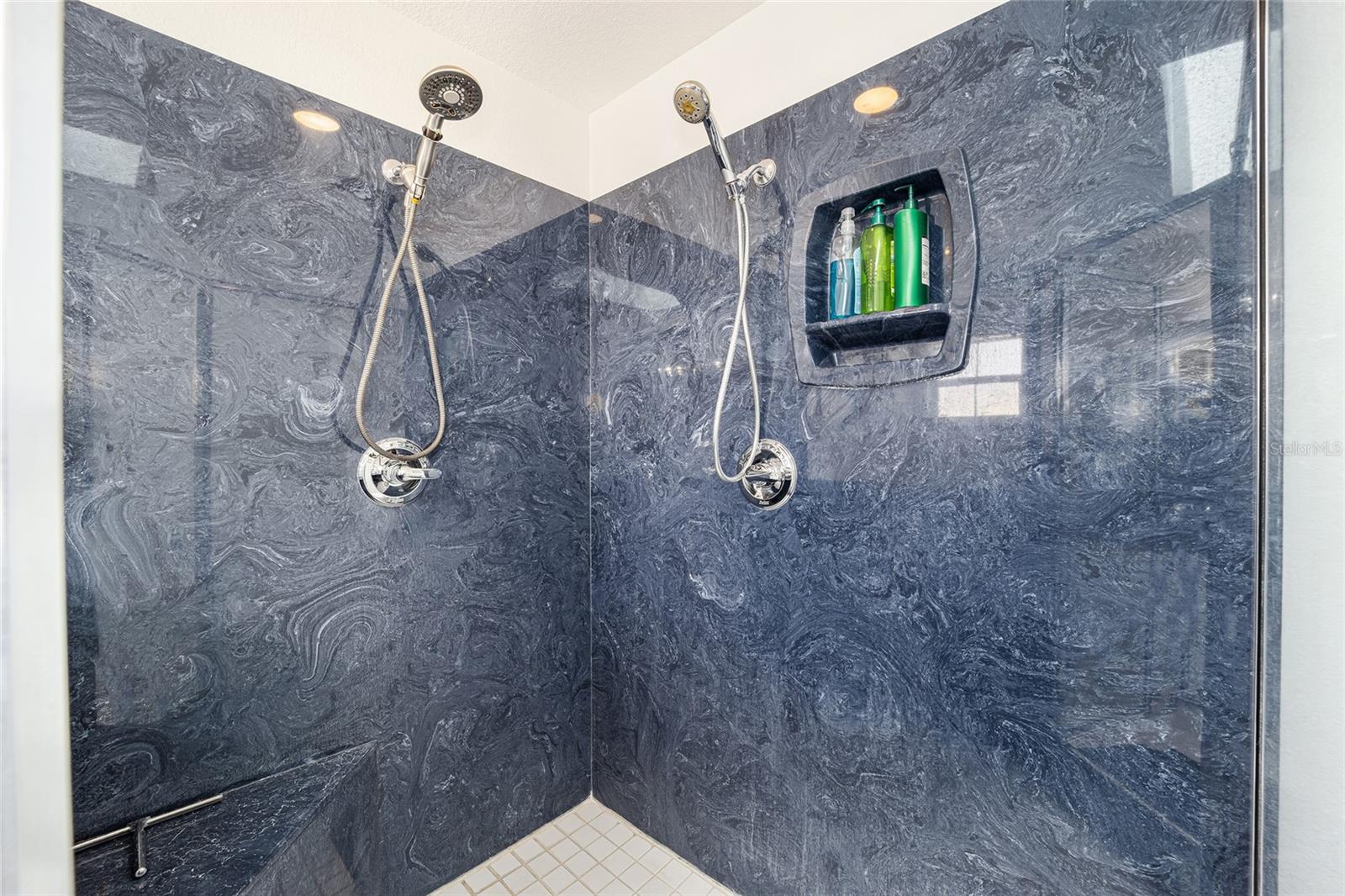10490 SE 69TH TER, BELLEVIEW, FL, 34420