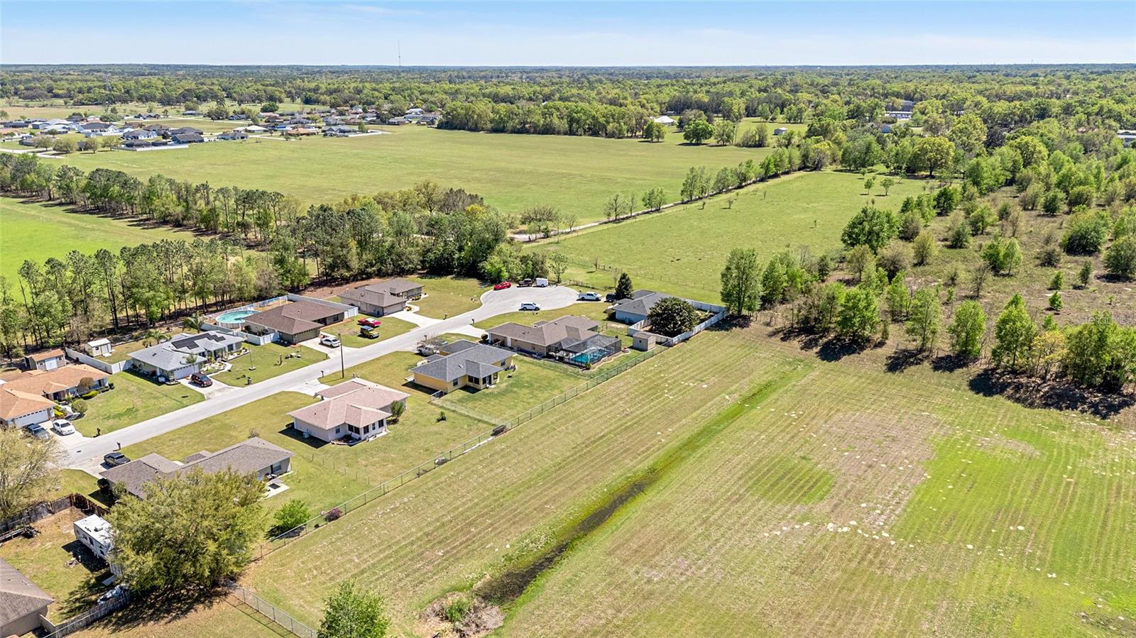 10490 SE 69TH TER, BELLEVIEW, FL, 34420