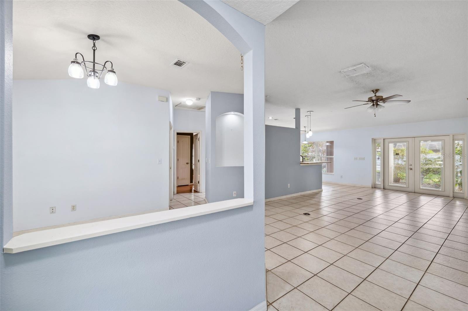 2329 TOWERING OAKS CIR, SEFFNER, FL, 33584