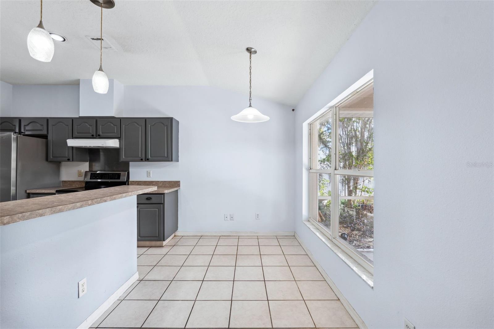 2329 TOWERING OAKS CIR, SEFFNER, FL, 33584