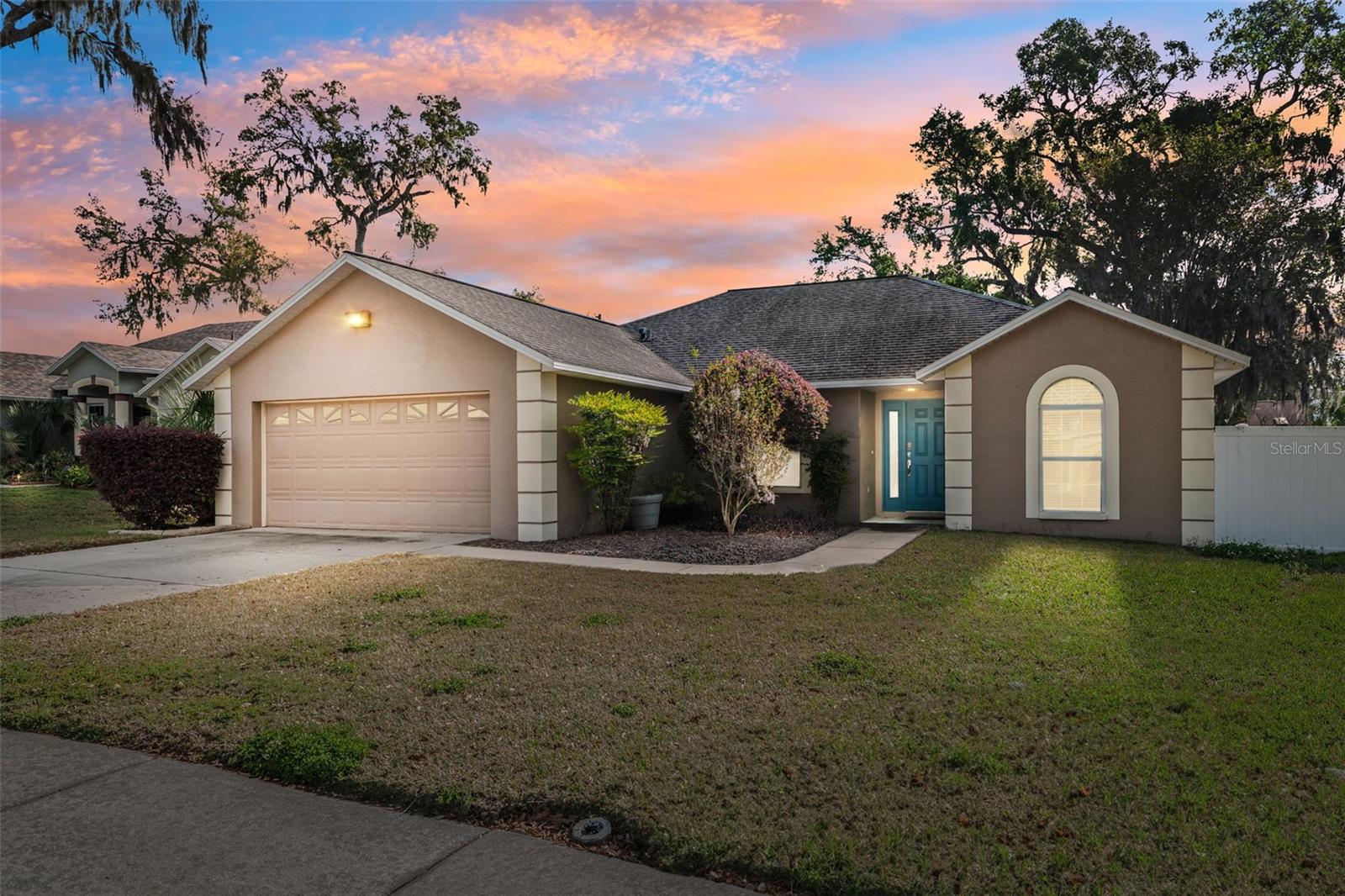 2329 TOWERING OAKS CIR, SEFFNER, FL, 33584