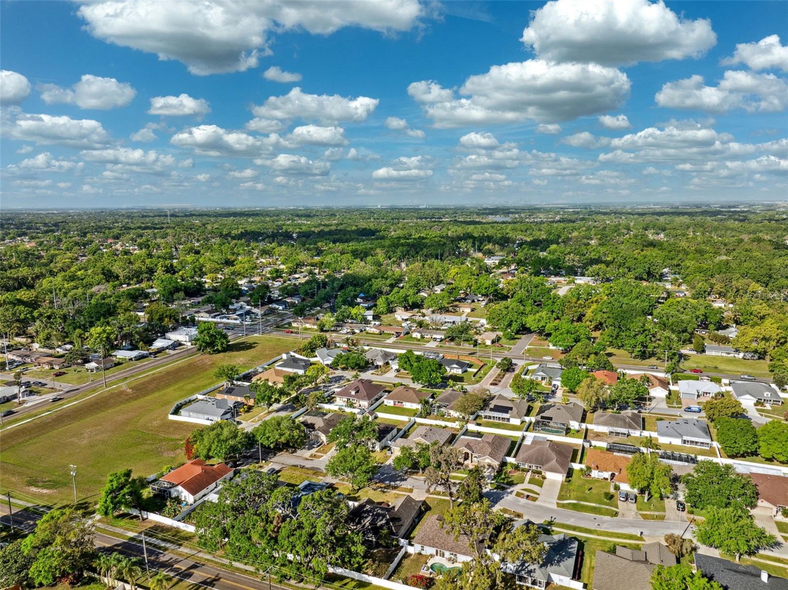 2329 TOWERING OAKS CIR, SEFFNER, FL, 33584