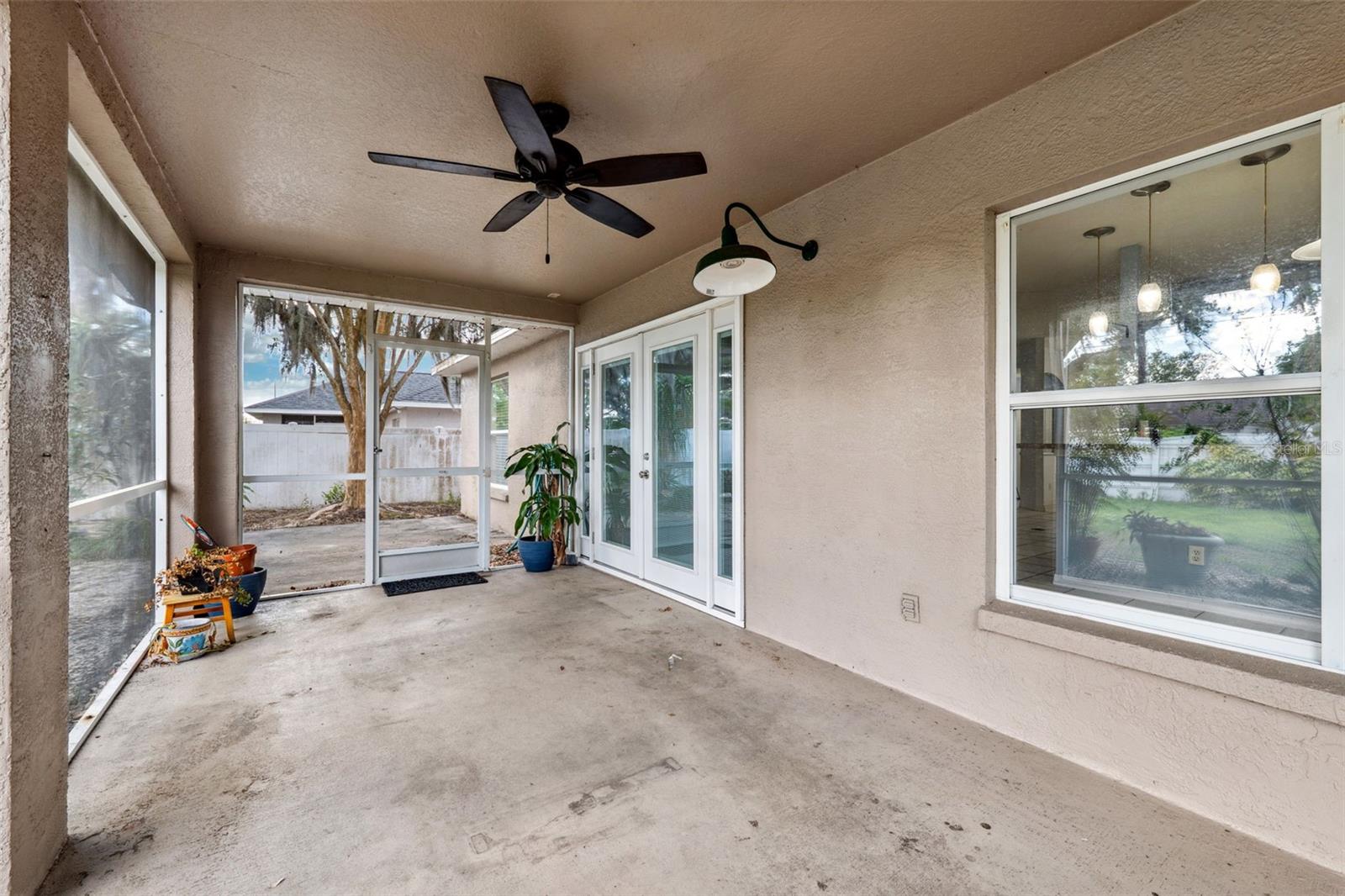 2329 TOWERING OAKS CIR, SEFFNER, FL, 33584