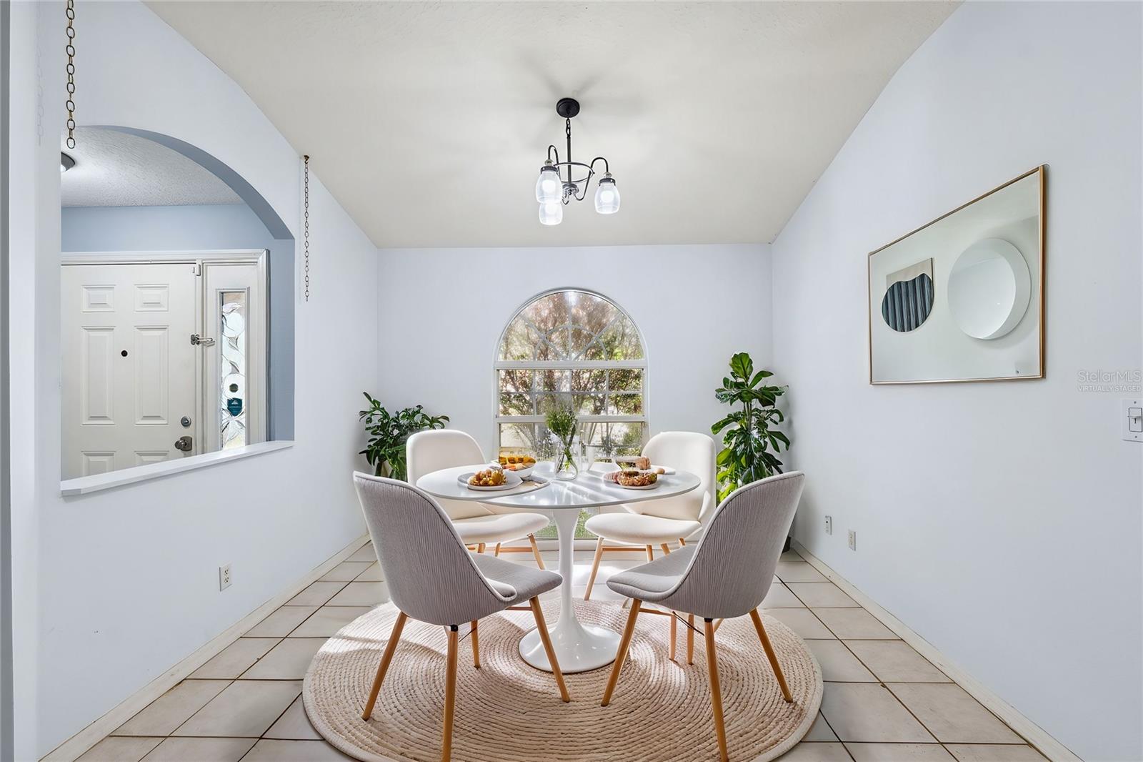 2329 TOWERING OAKS CIR, SEFFNER, FL, 33584