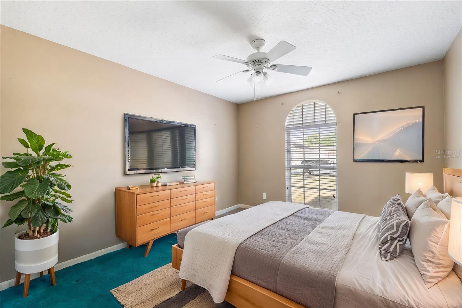 2329 TOWERING OAKS CIR, SEFFNER, FL, 33584
