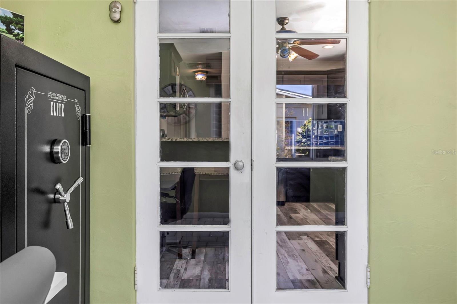 4334 30TH AVE N, ST PETERSBURG, FL, 33713