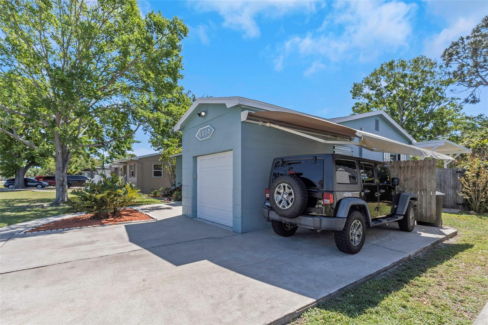 4334 30TH AVE N, ST PETERSBURG, FL, 33713