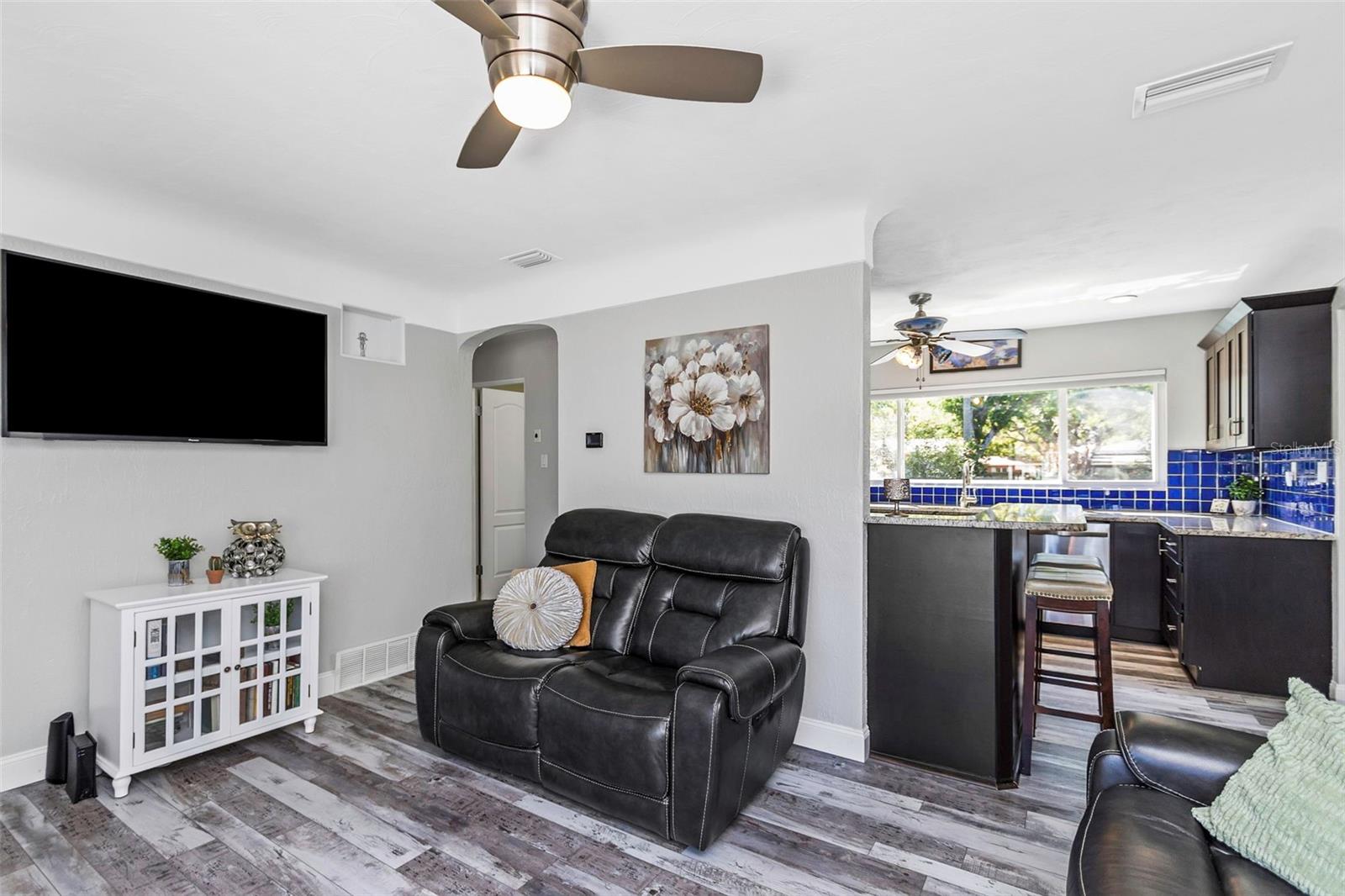 4334 30TH AVE N, ST PETERSBURG, FL, 33713