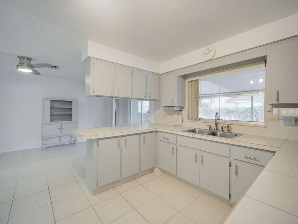 13223 88TH PL N, SEMINOLE, FL, 33776