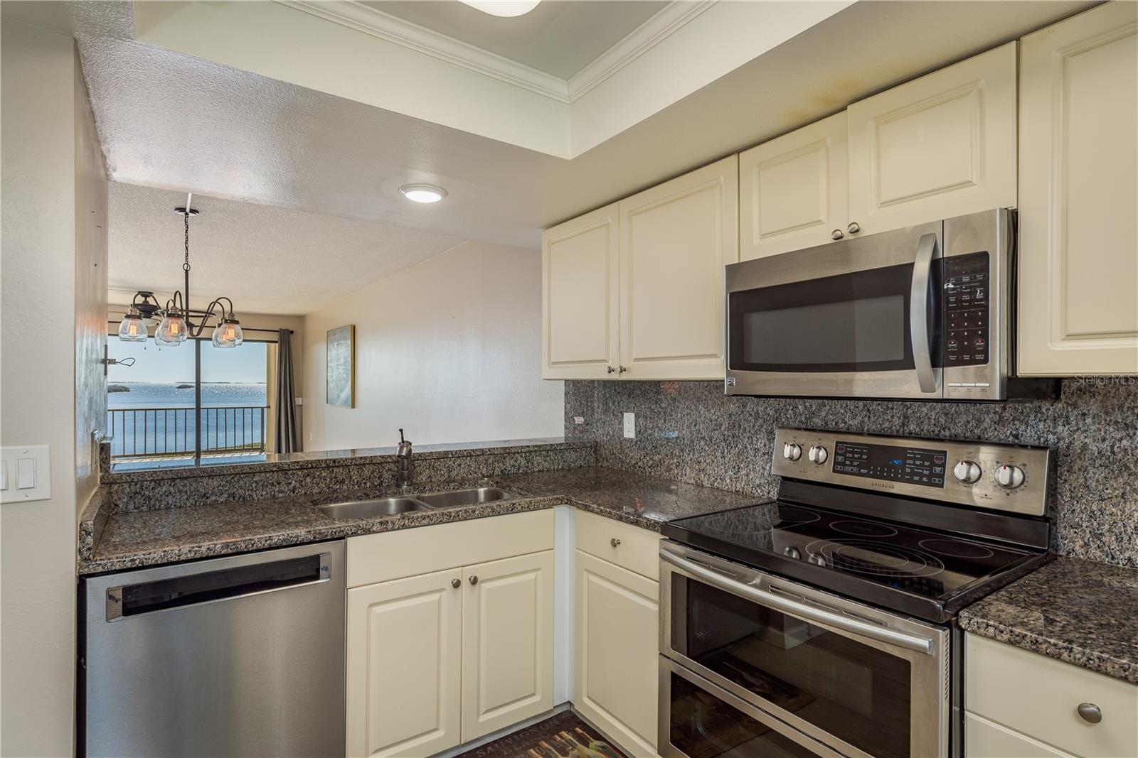 1810 MARINER DR #207, TARPON SPRINGS, FL, 34689