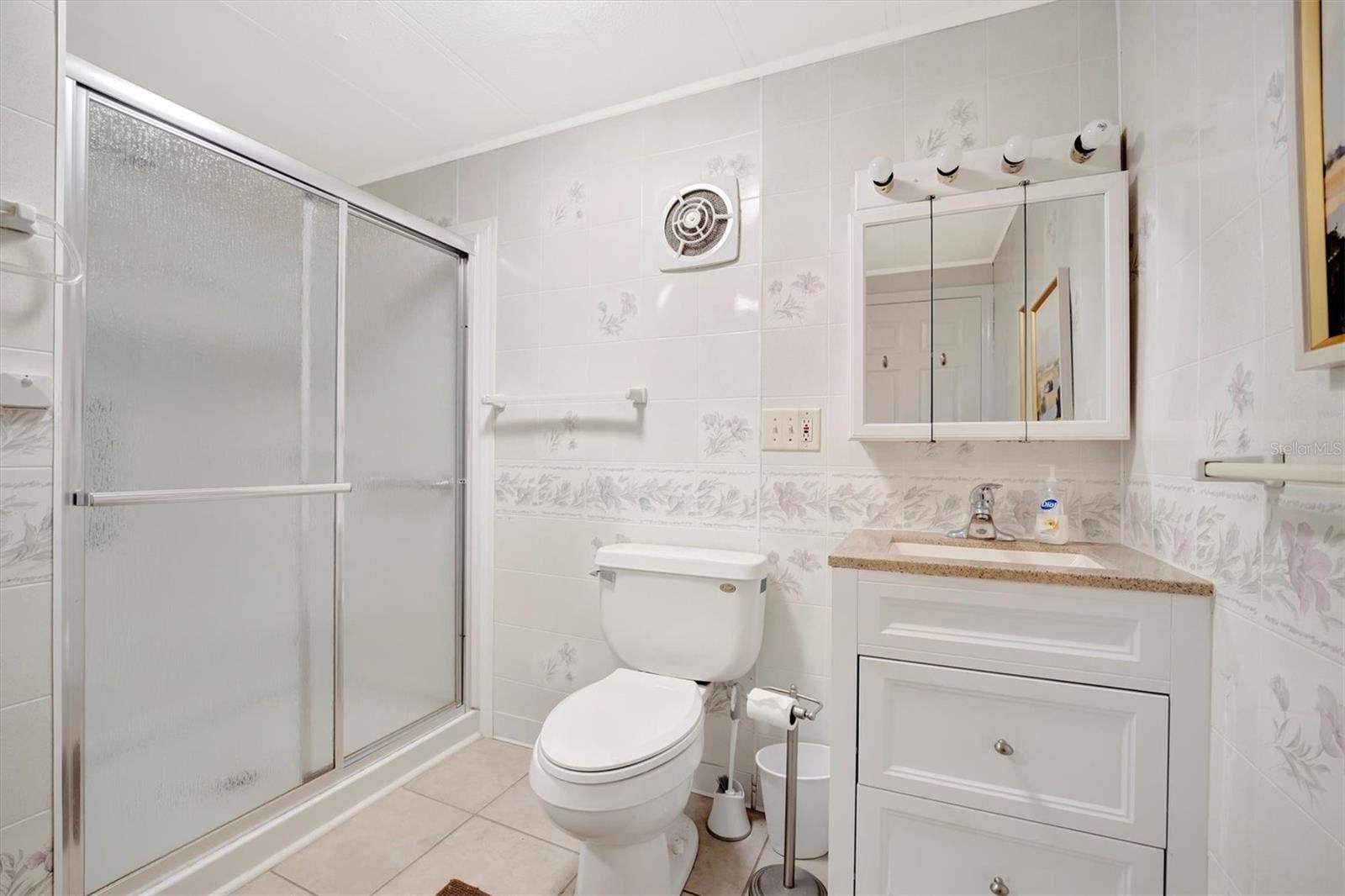 110 E SAINT LUCIA LOOP, APOLLO BEACH, FL, 33572