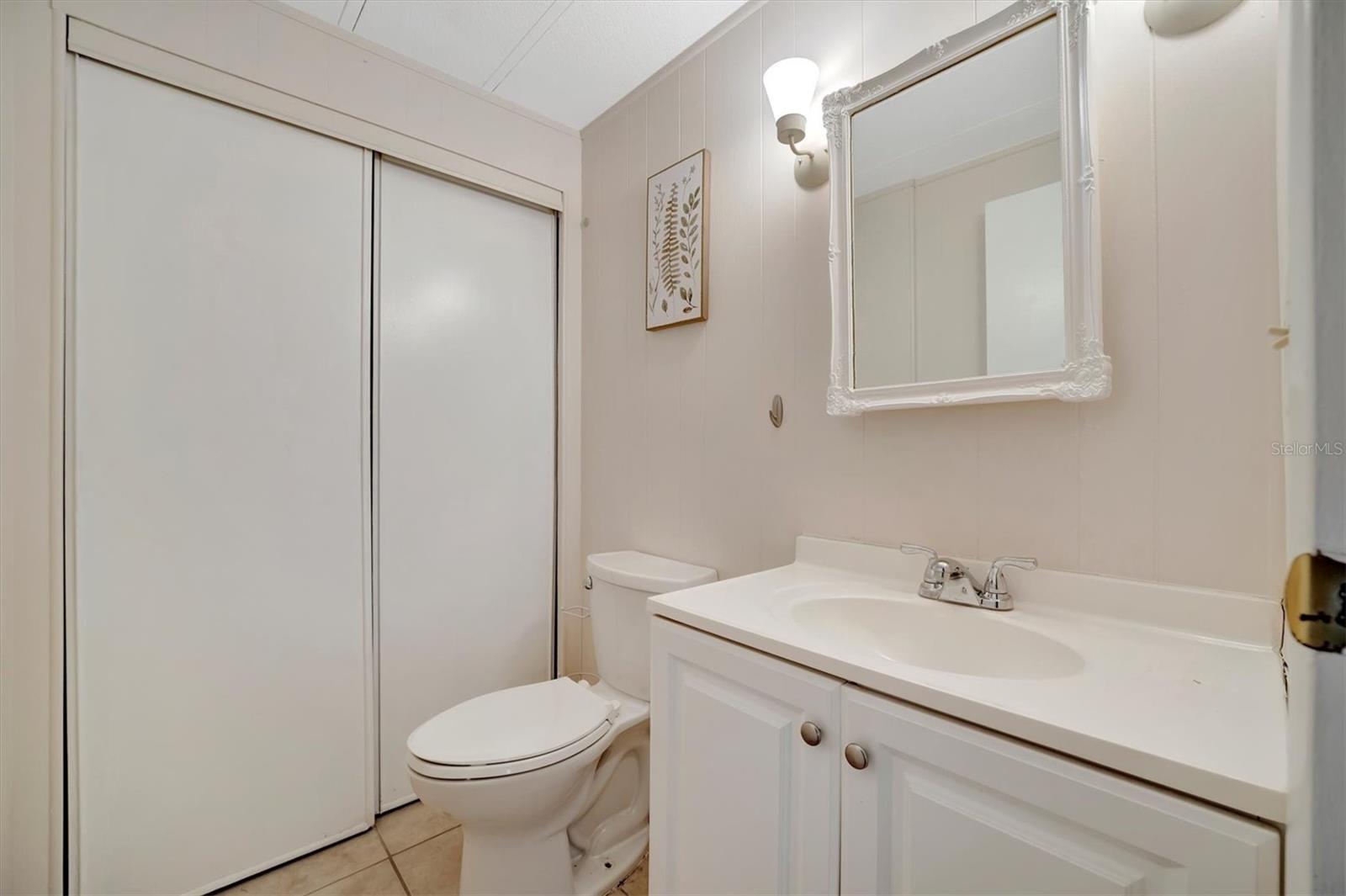 110 E SAINT LUCIA LOOP, APOLLO BEACH, FL, 33572