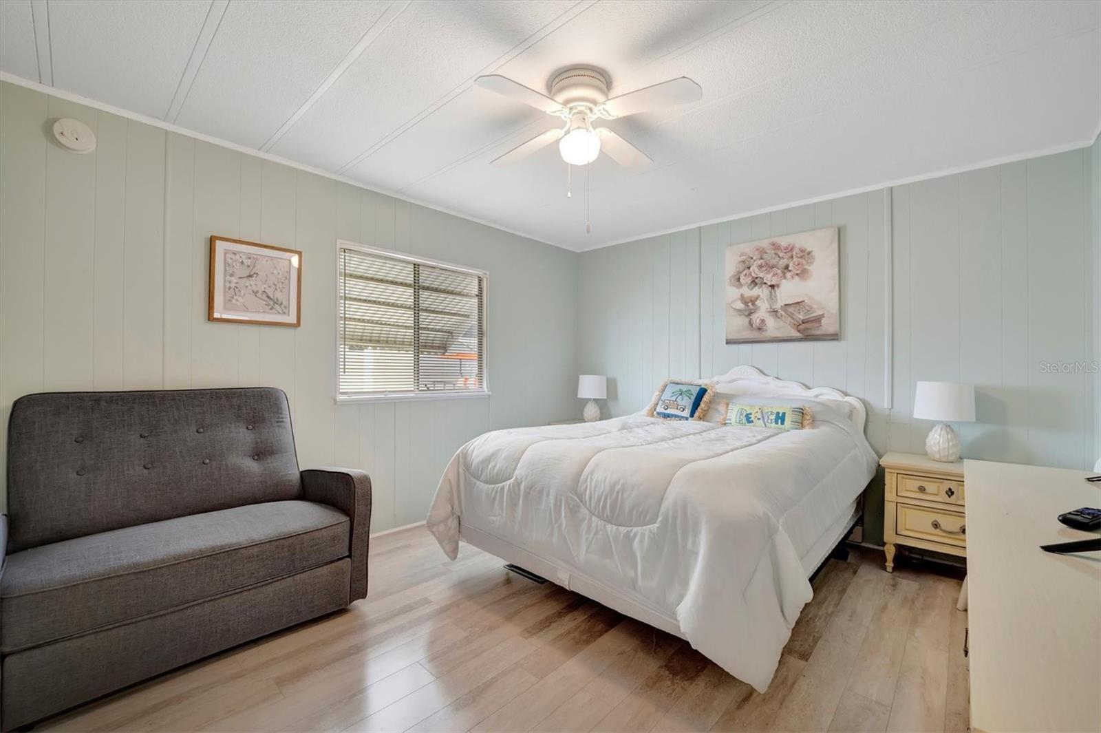 110 E SAINT LUCIA LOOP, APOLLO BEACH, FL, 33572