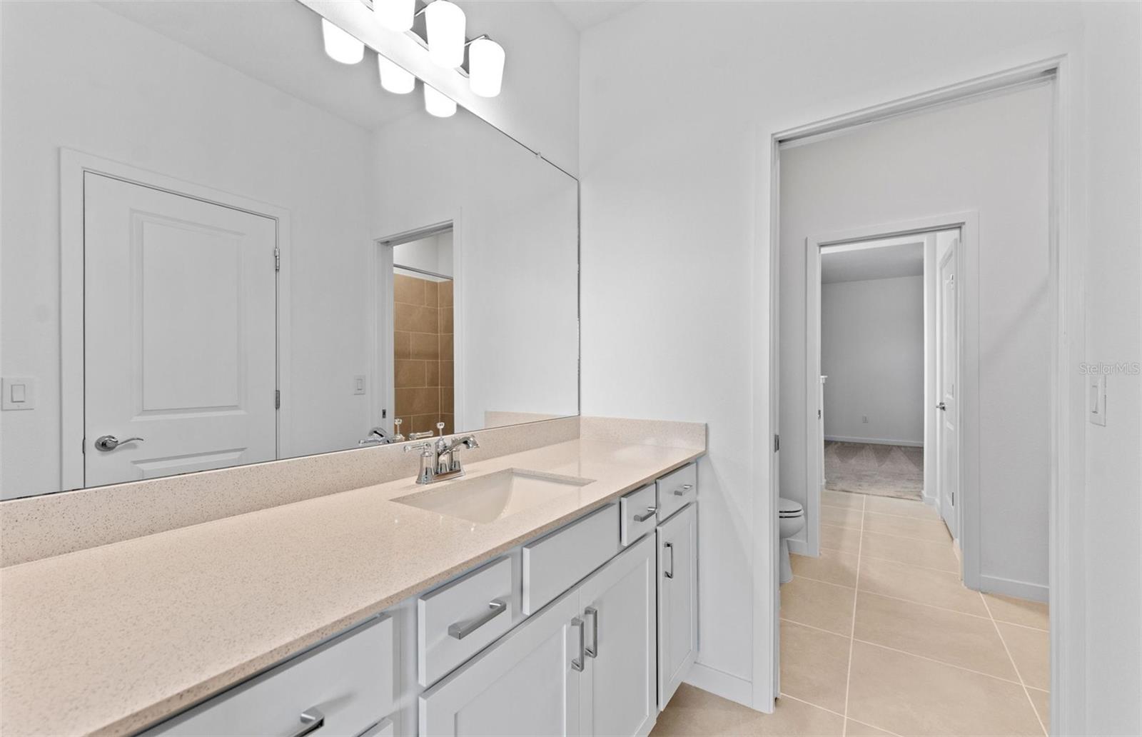 9825 AUTUMN RIDGE AVE, RIVERVIEW, FL, 33578