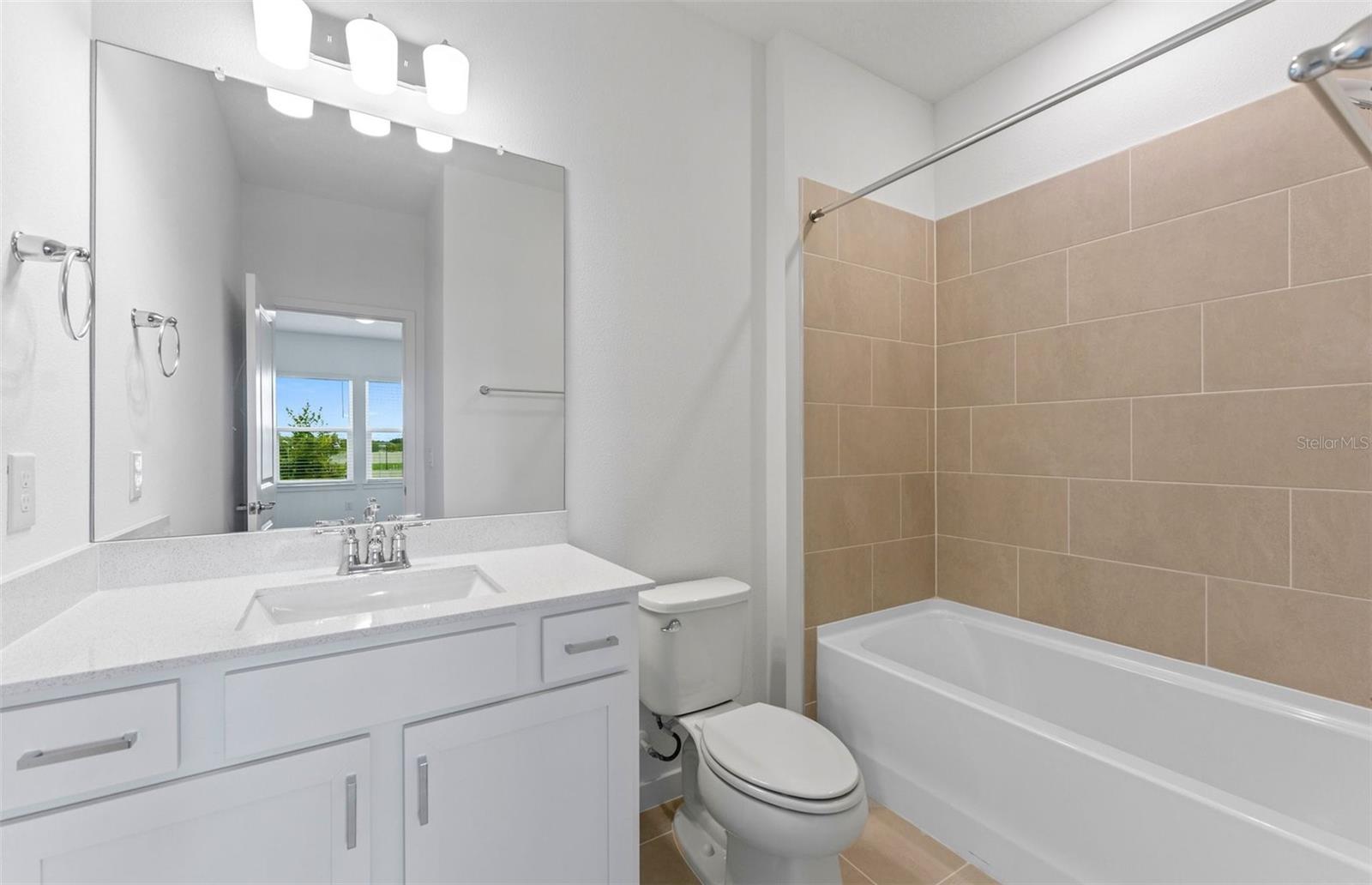 9825 AUTUMN RIDGE AVE, RIVERVIEW, FL, 33578