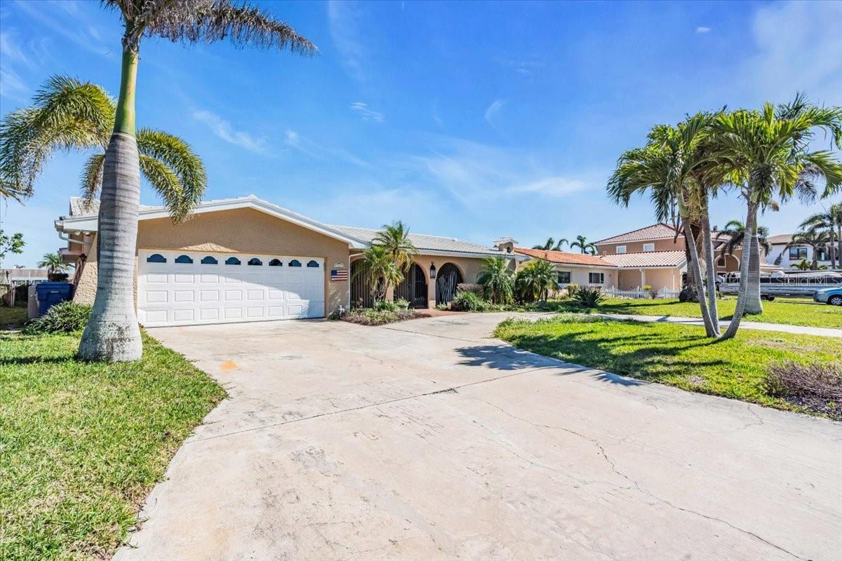 11674 GROVE ST, SEMINOLE, FL, 33772