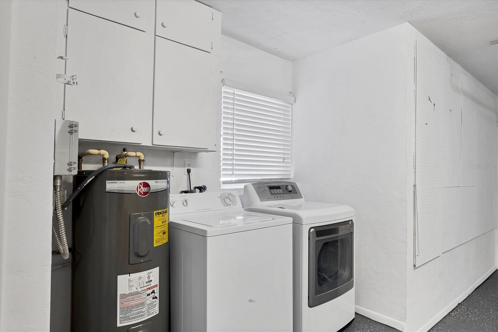 6637 BOWLINE DR, SARASOTA, FL, 34231