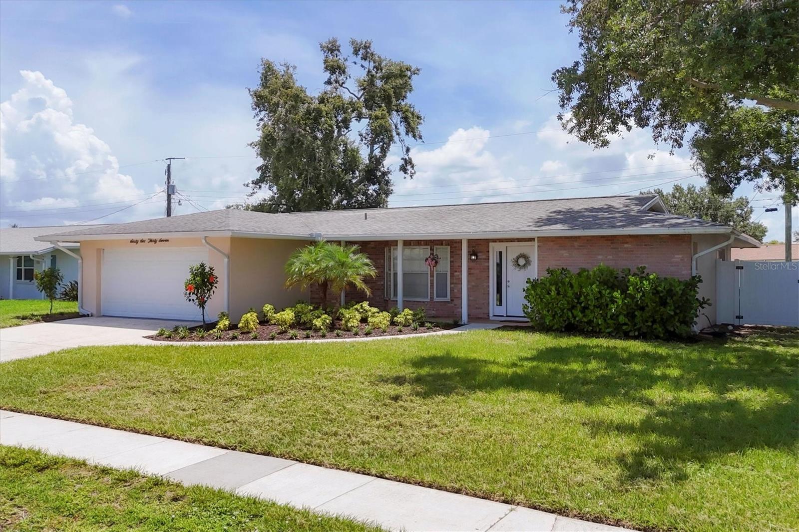 6637 BOWLINE DR, SARASOTA, FL, 34231