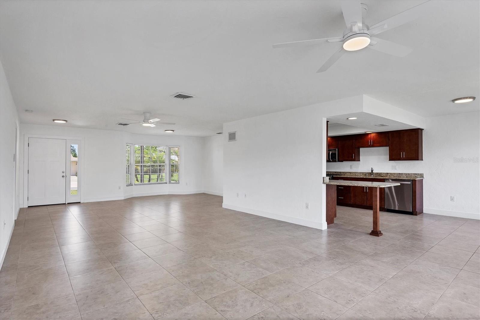 6637 BOWLINE DR, SARASOTA, FL, 34231