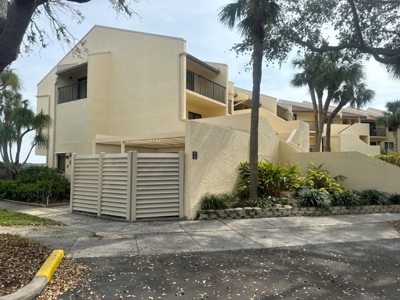 7500 SUNSHINE SKYWAY LN S #T6, ST PETERSBURG, FL, 33711