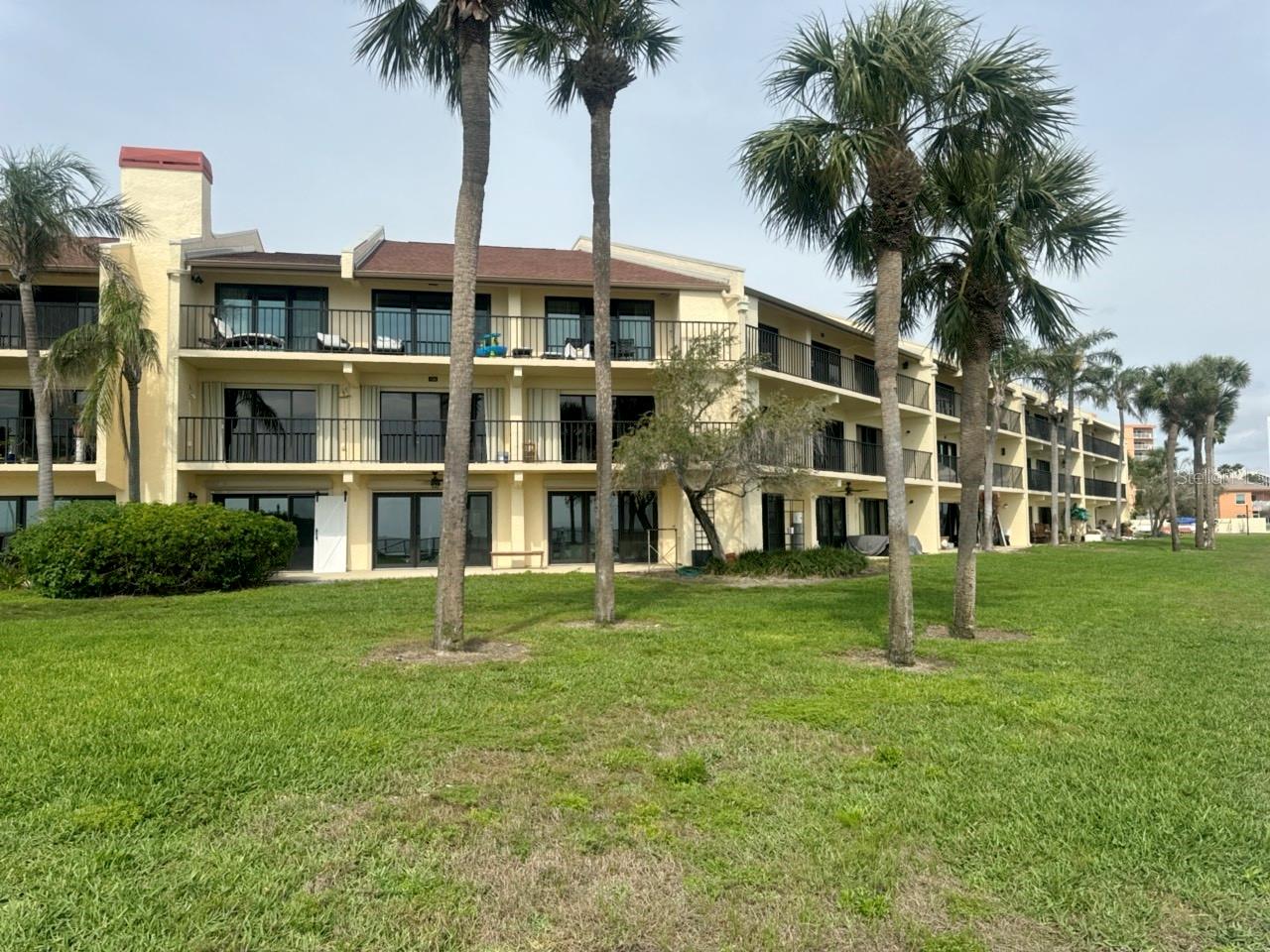 7500 SUNSHINE SKYWAY LN S #T6, ST PETERSBURG, FL, 33711