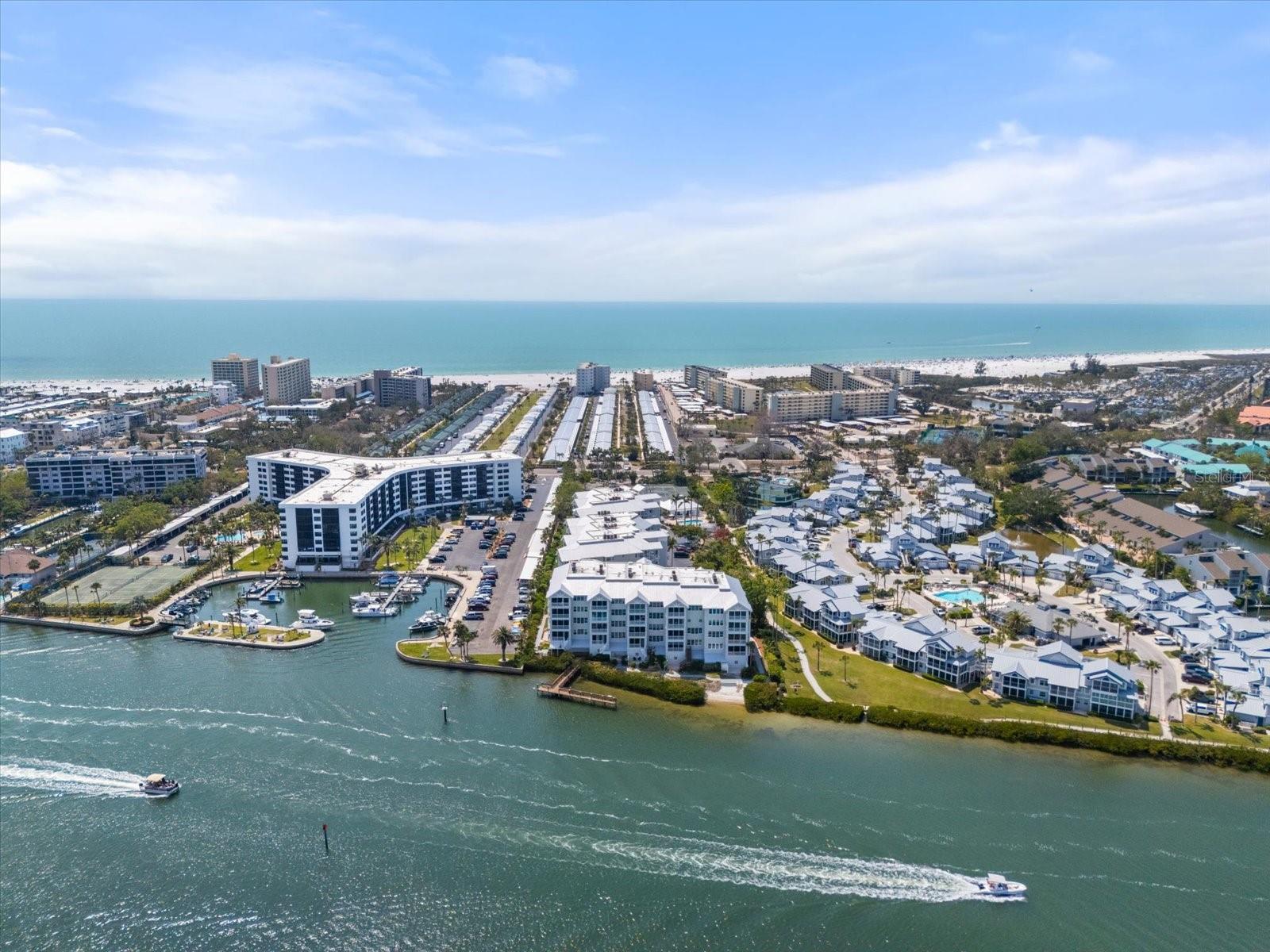 1260 DOLPHIN BAY WAY #404, SARASOTA, FL, 34242