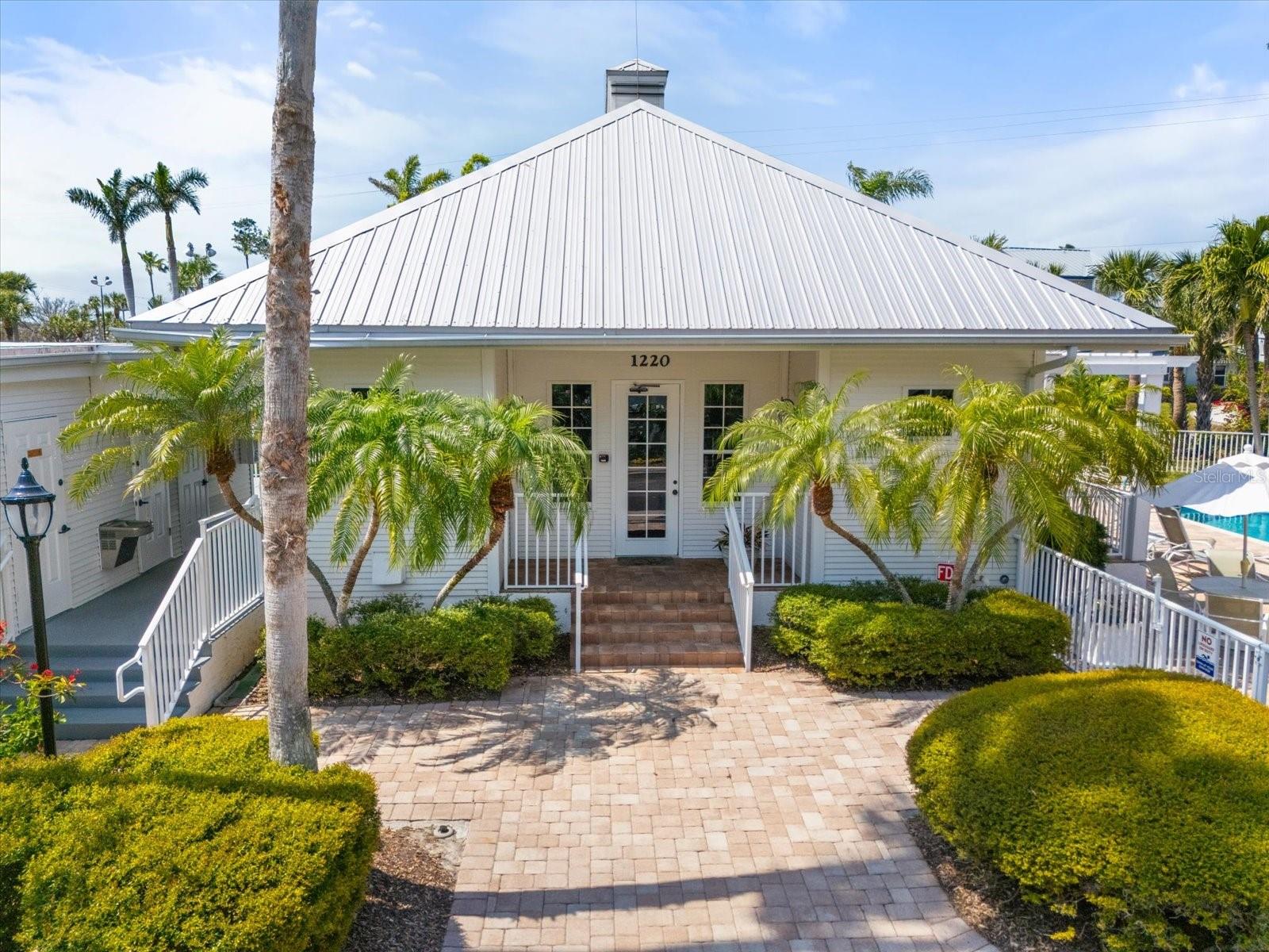 1260 DOLPHIN BAY WAY #404, SARASOTA, FL, 34242