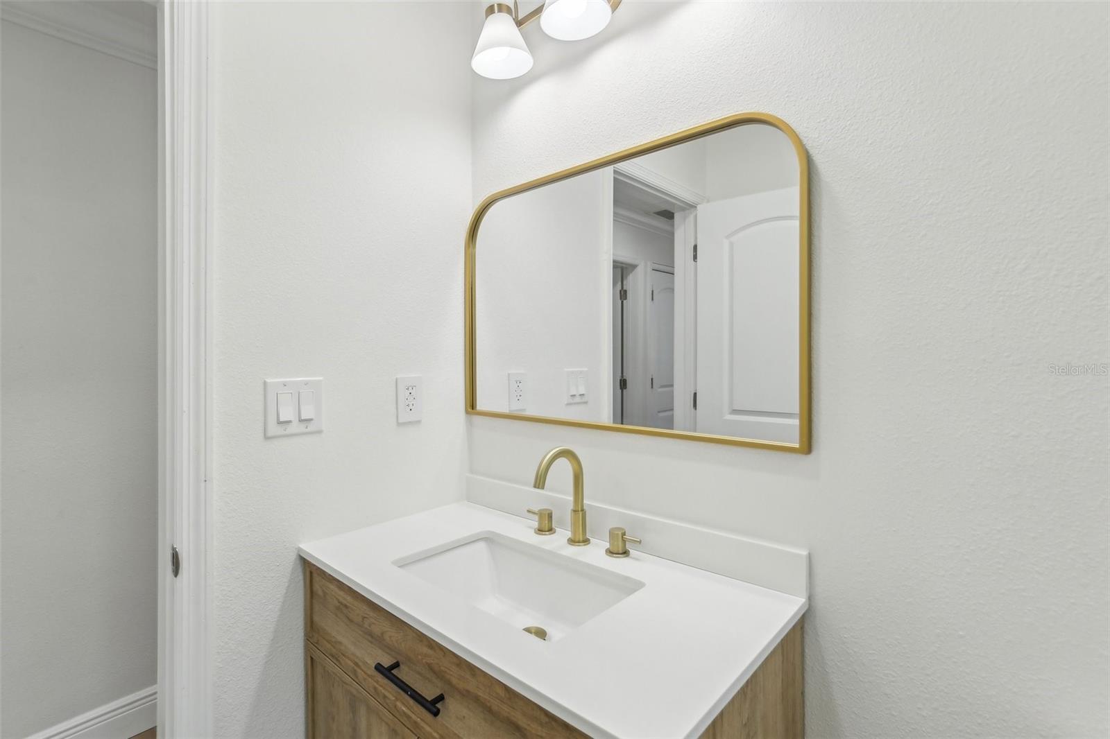 1632 CLEARVIEW AVE, CLEARWATER, FL, 33756