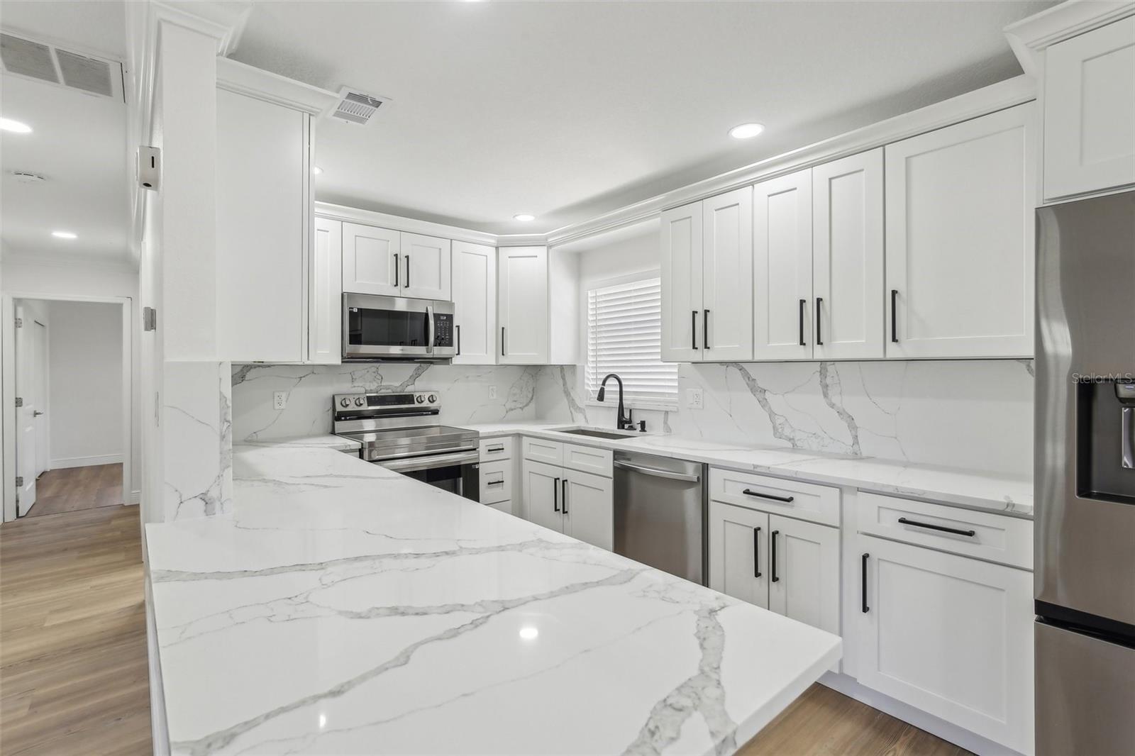 1632 CLEARVIEW AVE, CLEARWATER, FL, 33756
