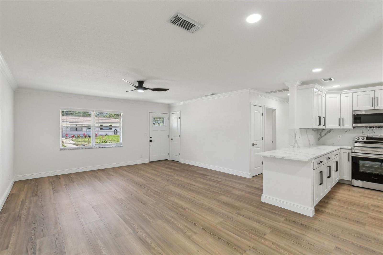 1632 CLEARVIEW AVE, CLEARWATER, FL, 33756