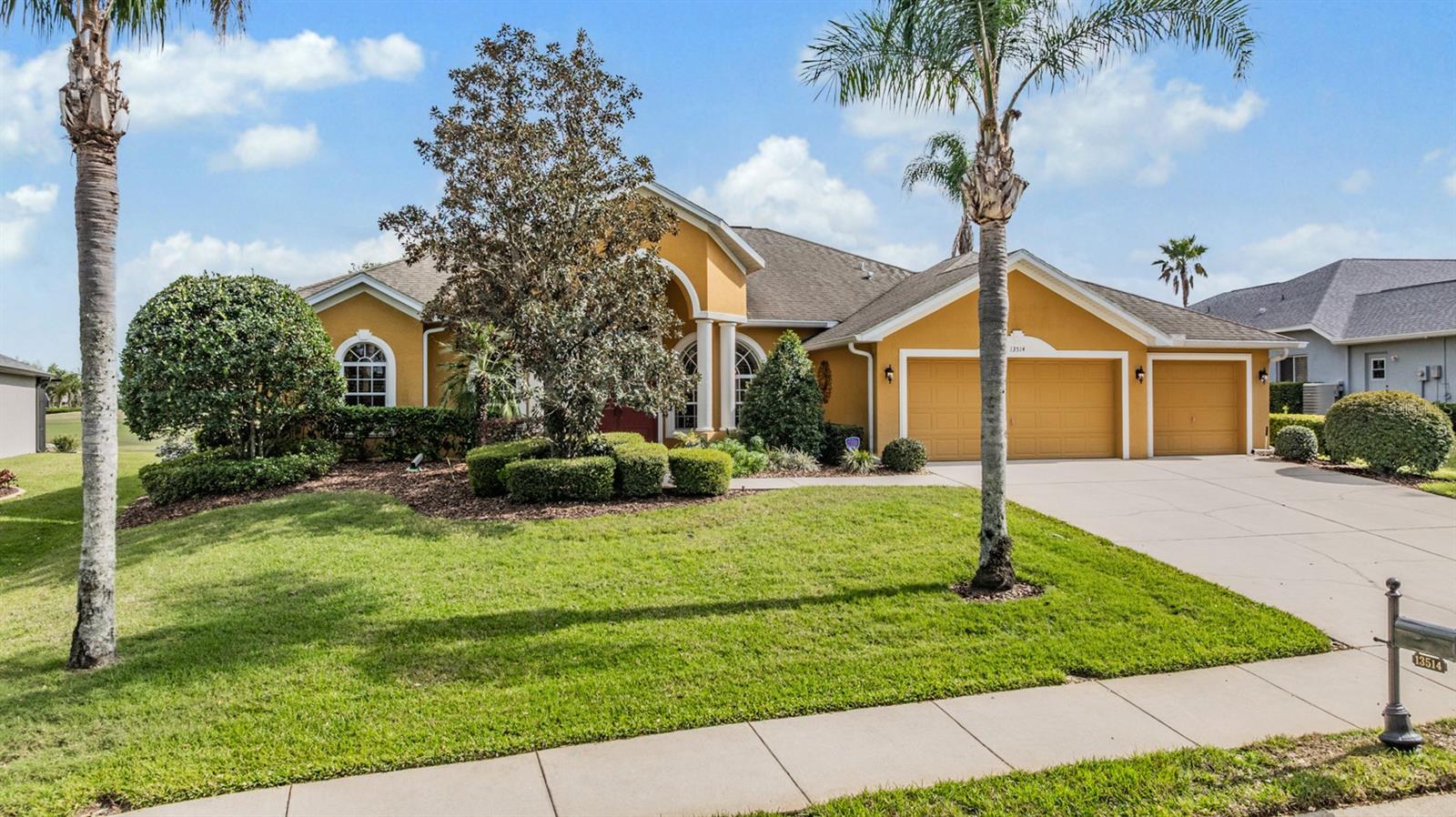 13514 THOROUGHBRED DR, DADE CITY, FL, 33525