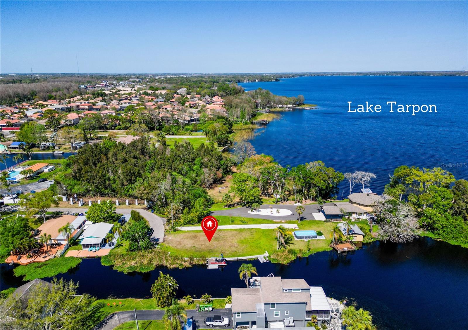 4233 LAKE AVE, PALM HARBOR, FL, 34684