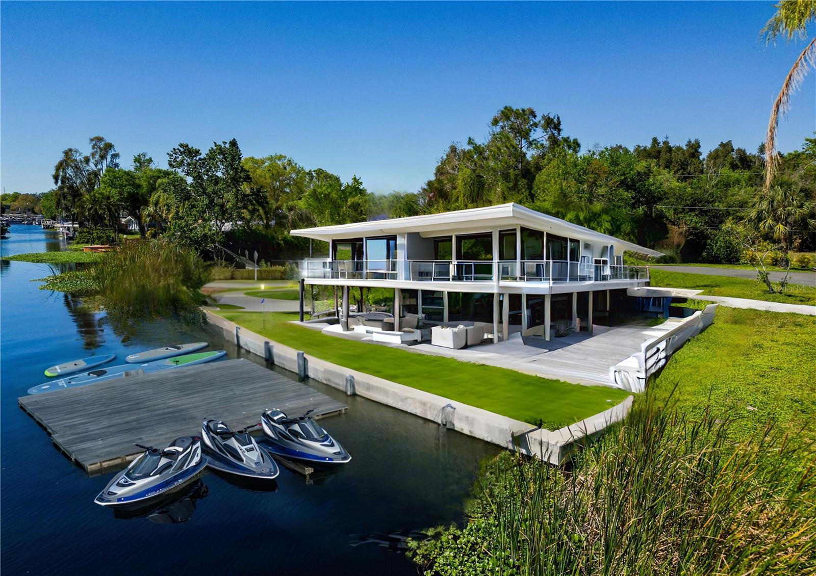 4233 LAKE AVE, PALM HARBOR, FL, 34684