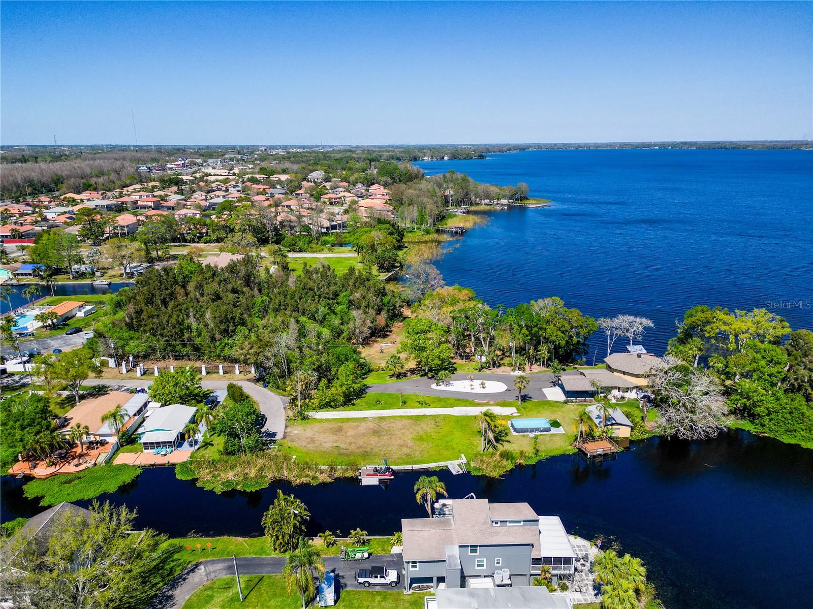 4233 LAKE AVE, PALM HARBOR, FL, 34684