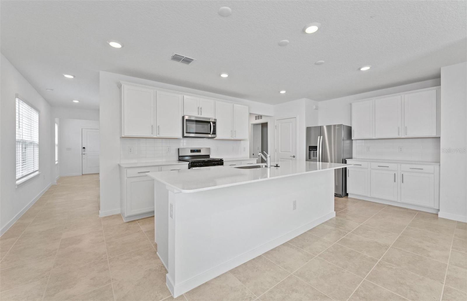 9767 CRESCENT MOON DR, RIVERVIEW, FL, 33578